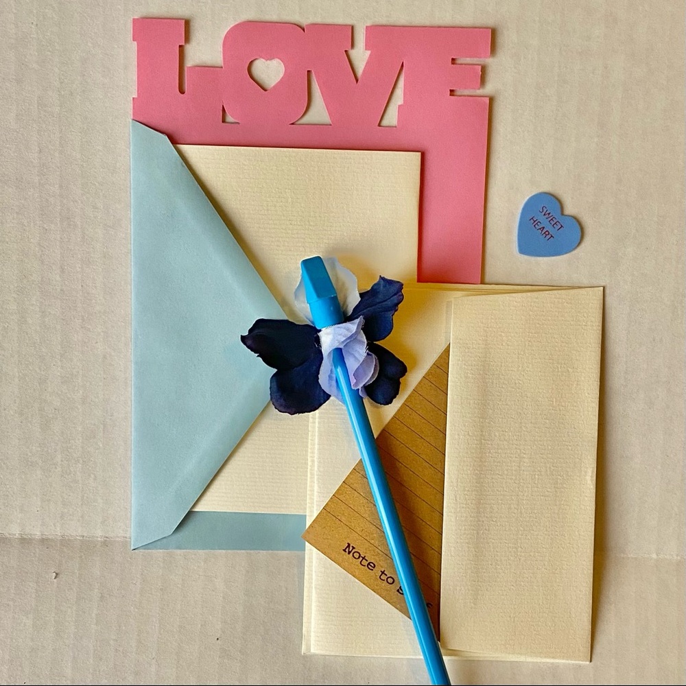 Brighten their Day Write Now Pen Pal Gift or DIY with this Kit